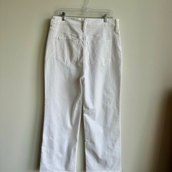 NWT J. Crew White Womans Tall Curvy slim wide-leg jean SZ 32 / 14 T - Picture 4 of 6